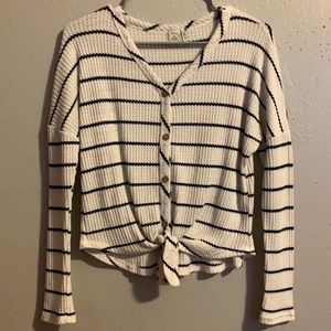 Long sleeve sweater shirt